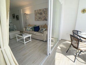 TV - AP241 - Verdemar (Nerja)