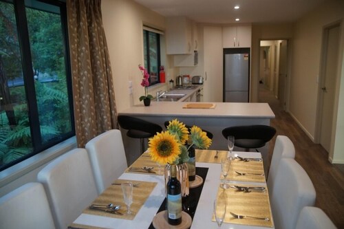 Spoil yourself... Relax in style. Warm and quiet.