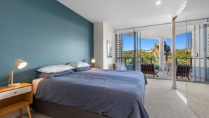 1 chambre, fer et planche Ă repasser, Wi-Fi, draps fournis