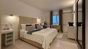 1 Schlafzimmer, Zimmersafe, Bügeleisen/Bügelbrett, kostenloses WLAN