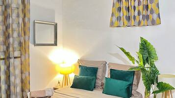 2 Schlafzimmer, Bügeleisen/Bügelbrett, Reisekinderbett, kostenloses WLAN
