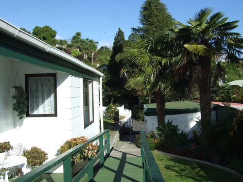 Devon Cottage NZ - a home away from home, 15 mins away from Mt Maunganui
