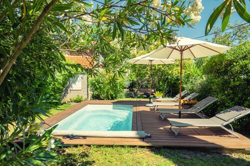 Air-conditioned Catalan house - Intimate garden & heated pool