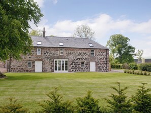 Exterior - The Stables - UK11108 (Montrose)