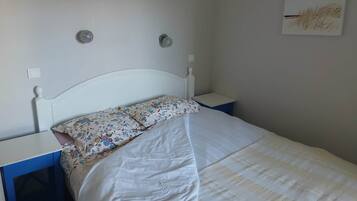 1 chambre, fer et planche Ă repasser, Wi-Fi gratuit