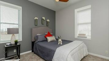 1 bedroom, desk, iron/ironing board, free WiFi