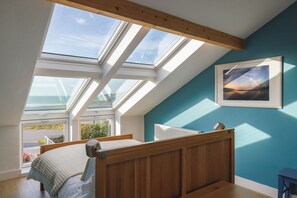 1 chambre, fer et planche à repasser, accès au Wi-Fi (inclus)