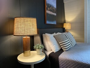 4 bedrooms, free WiFi, bed sheets
