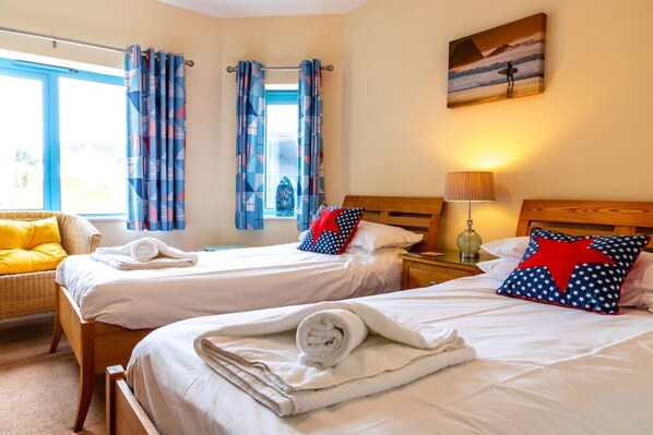 5 bedrooms, iron/ironing board, free WiFi, bed sheets