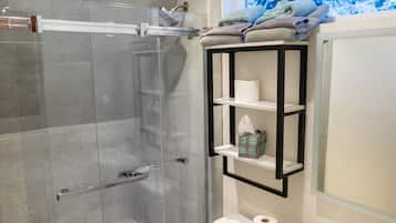 Shower, towels