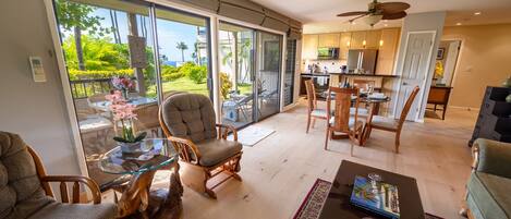 Smart TV, DVD player