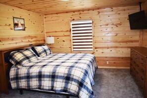 4 chambres, fer et planche à repasser, Wi-Fi gratuit, draps fournis