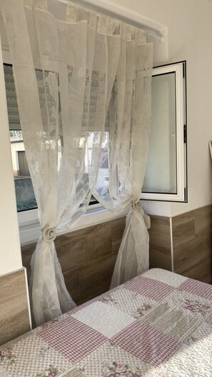 1 quarto, ferros/tábuas de passar roupa, Wi-Fi de cortesia