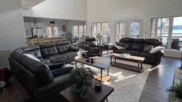 Smart TV, fireplace, video games