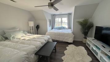 4 bedrooms, WiFi, bed sheets