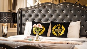 5 Schlafzimmer, Zimmersafe, Bügeleisen/Bügelbrett, WLAN