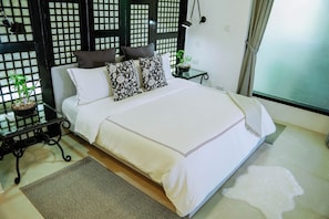 1 bedroom, desk, iron/ironing board, travel crib