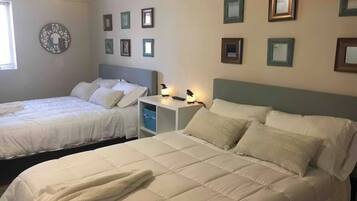 WiFi (free), bed sheets