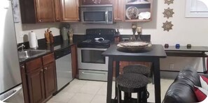 Oppvaskmaskin og papirhåndklær