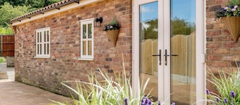 3 bedroom accommodation in Fulletby, near Horncastle