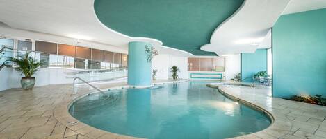 Piscina interna, piscina externa