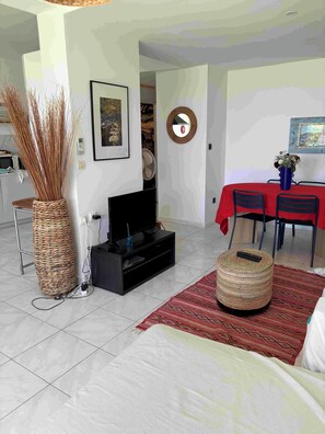 3 chambres, bureau, fer et planche Ă repasser, Wi-Fi gratuit