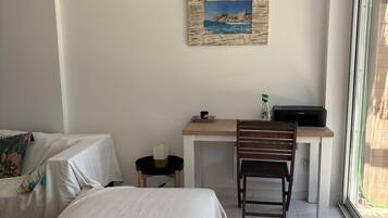 3 slaapkamers, een bureau, een strijkplank/strijkijzer, gratis wifi