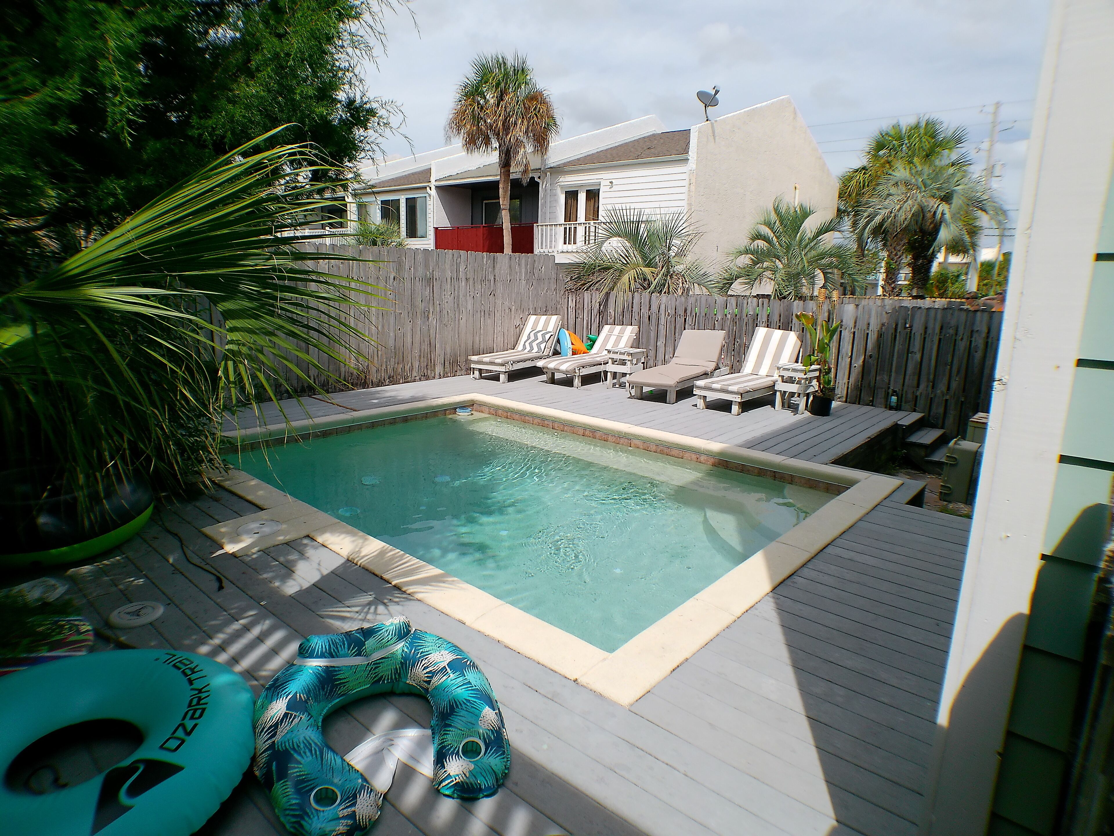 Private Pool