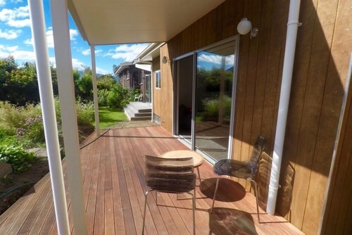 Retro styled apartment in sunny Wanaka