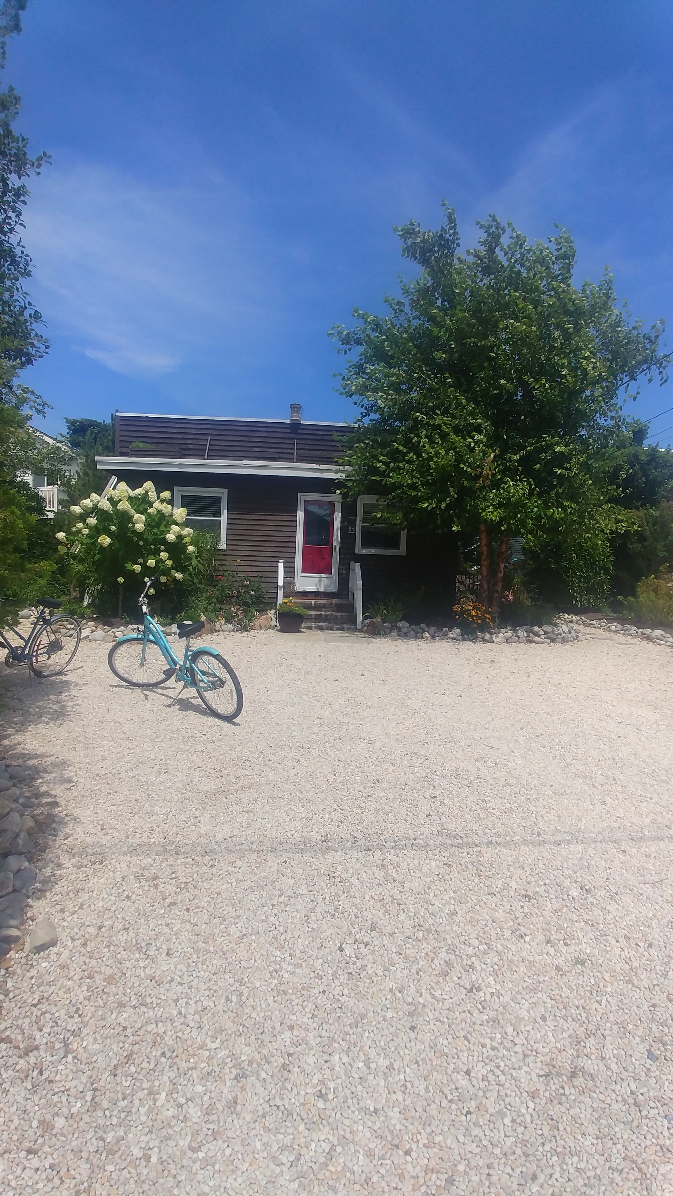 Cozy Barnegat Light Beach Cottage