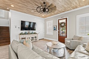 TV connectée, jeux vidéo, médiathèque, vidéothèque