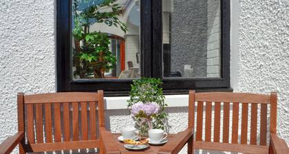 4 bedroom accommodation in Portpatrick, near Stranraer