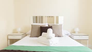2 bedrooms, iron/ironing board, WiFi, wheelchair access