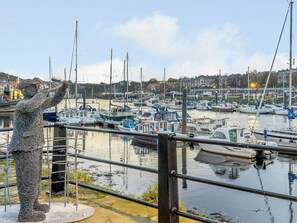 Marina - 2 bedroom accommodation in Whitby (Whitby)