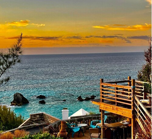 EARLY SPRING SALE "Two Hearts" NEW Suite at #5 Cross Bay Private Estate & Beach