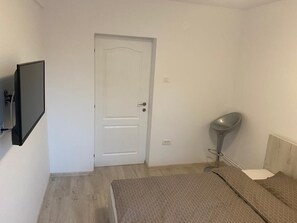 Interior - Apartament Modern  1 (Pitești)