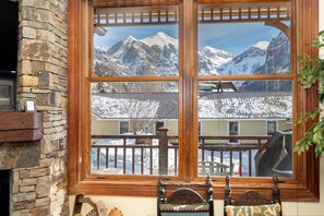 3 bedrooms, individually decorated, individually furnished, free WiFi