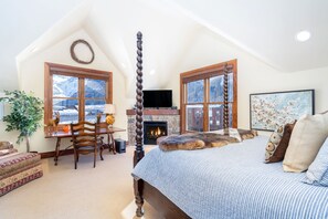 3 bedrooms, individually decorated, individually furnished, free WiFi