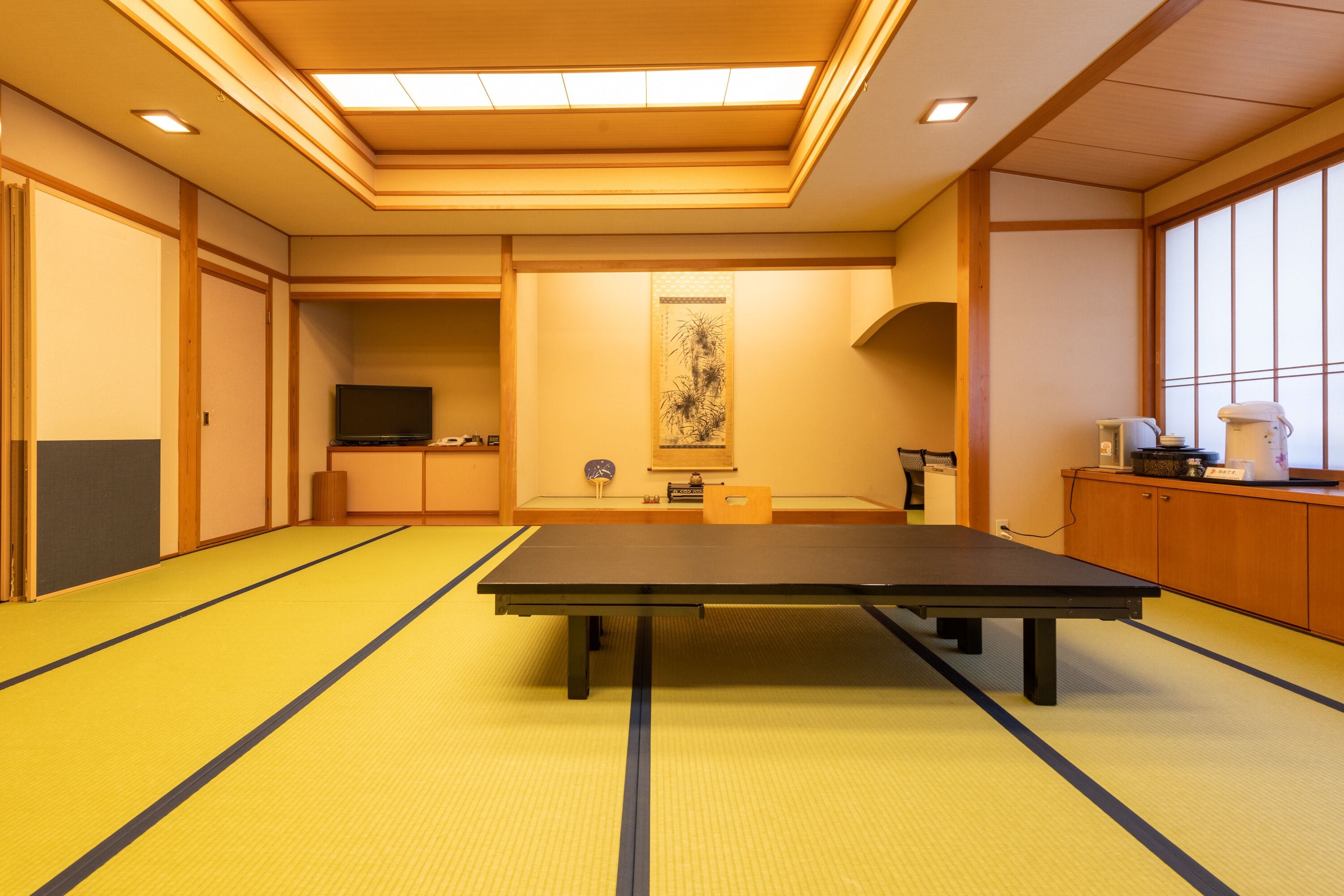 Tavanomainen huone, tupakointi kielletty (JapaneseStyle, Main Building, Disount) | Tallelokero huoneessa, ilmainen Wi-Fi