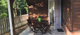 LILIACEA BUNGALOW