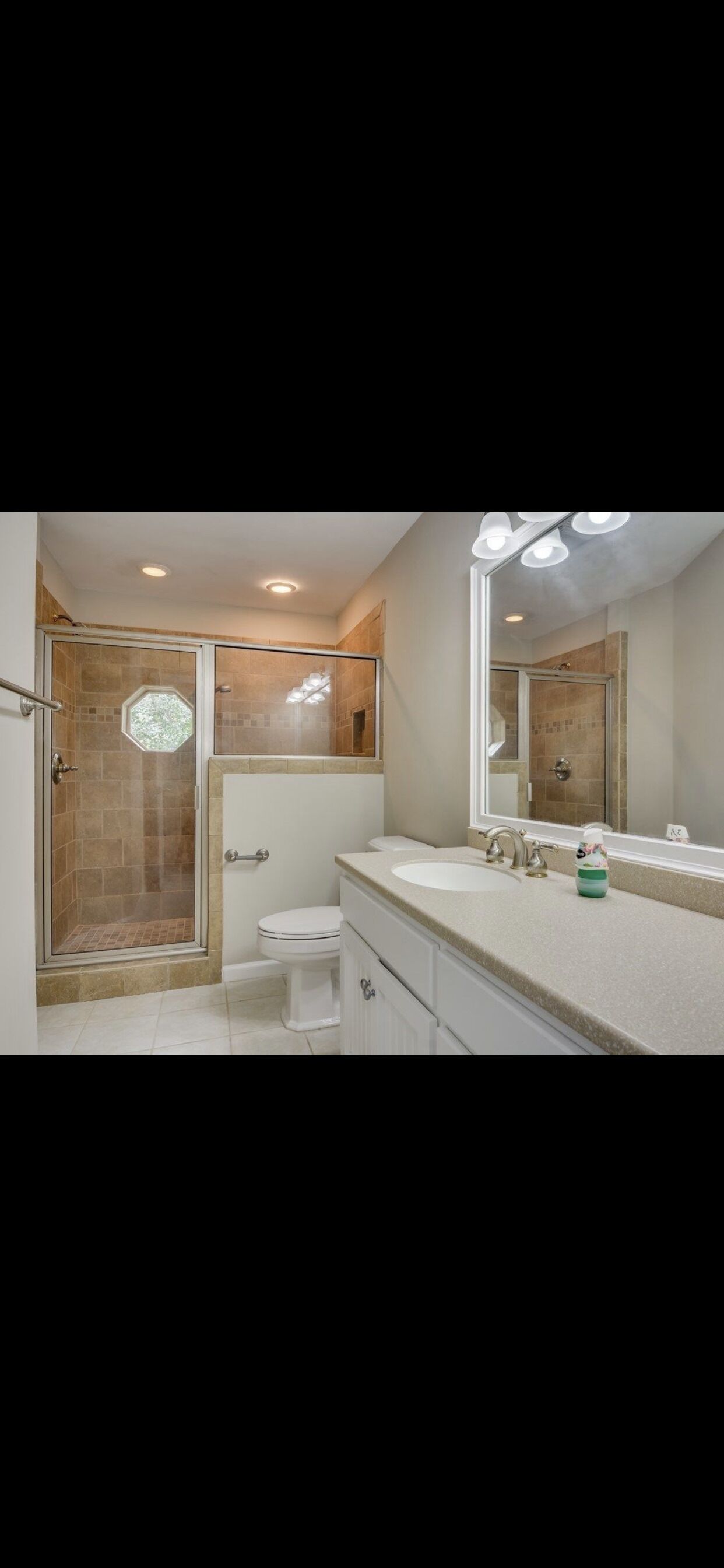 Home with Pool, walking distance to Clubhouse/Golf