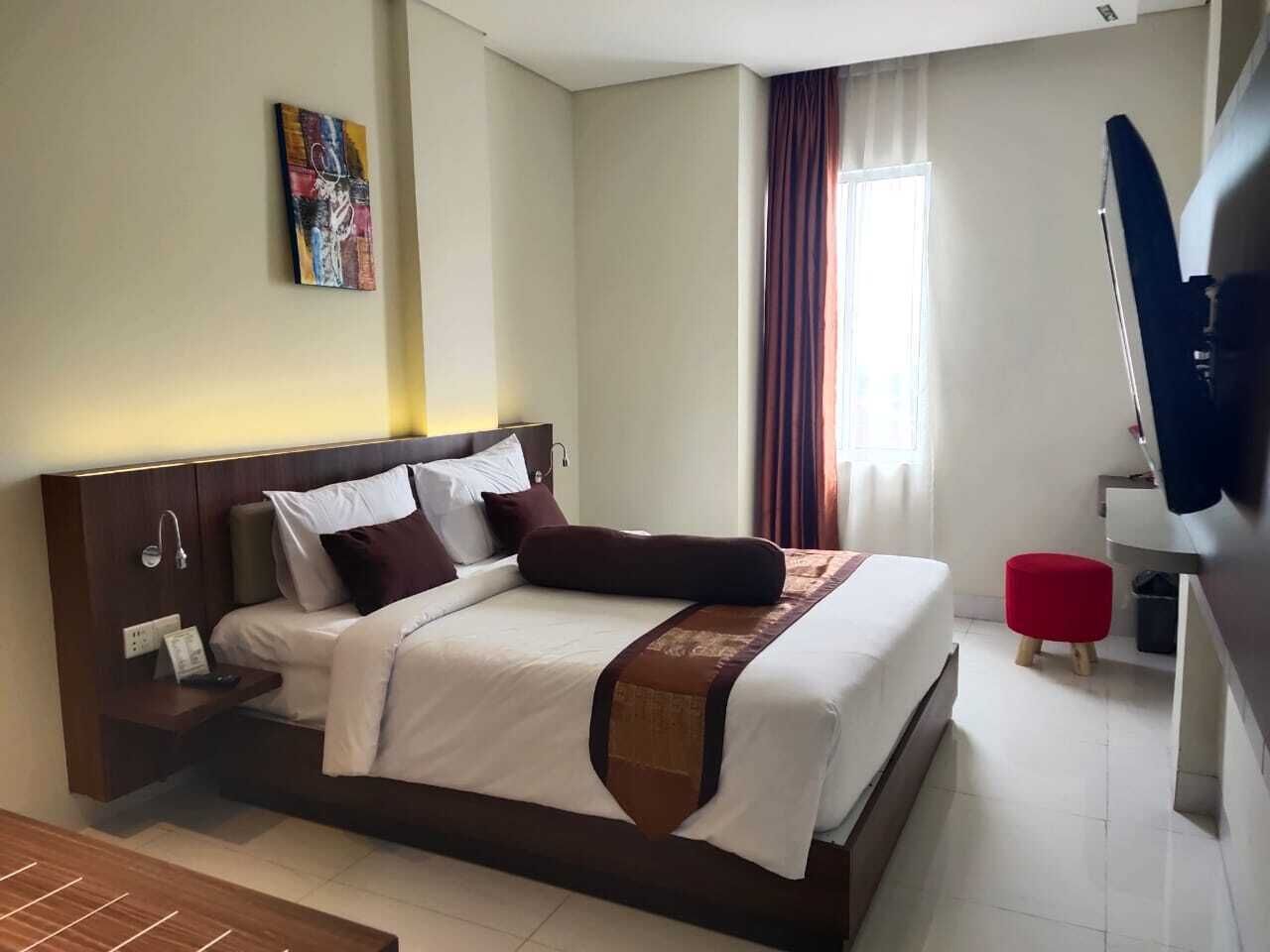 Deluxe Room | Laptop workspace, WiFi (free)
