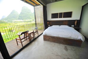 Habitación doble | Escritorio, cortinas blackout, wifi gratis y ropa de cama