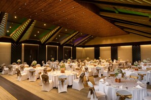 Banquet hall - Tamarind Tree Garden resort (Seeduwa - Katunayake)