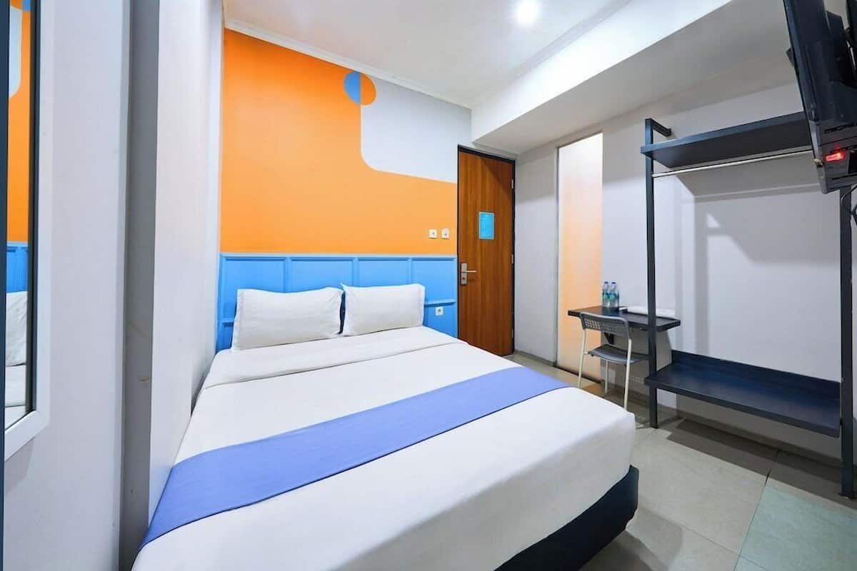 Soundproofing, WiFi (free)