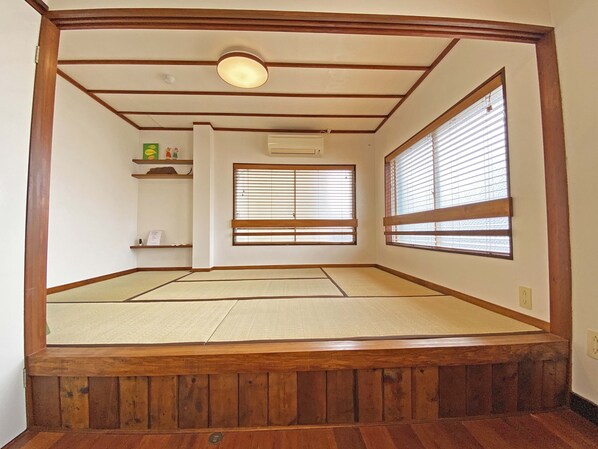 Apartment, 1 Bedroom + 2nd Room on Separate Floor