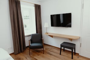 Double Room | Television
