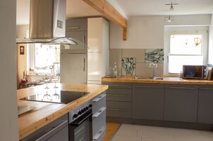 House | Private kitchen | Coffee/tea maker, fridge, oven, dishwasher