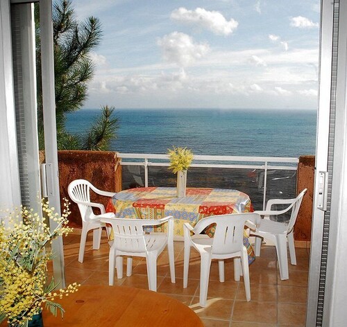 Panoramic sea view from each accommodation