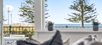 凱庫拉海灘汽車旅館